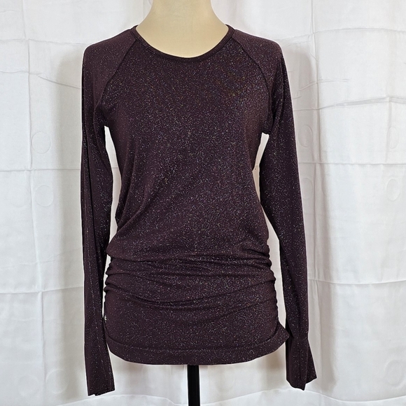 Athleta Tops - Athleta Speedlight Glow Top In Antique Burgundy